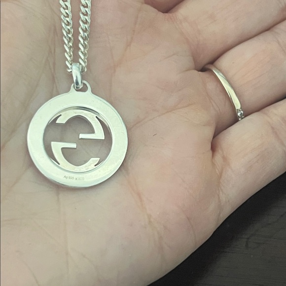 Gucci Interlocking G Pendant Necklace New In Box - Picture 4 of 6